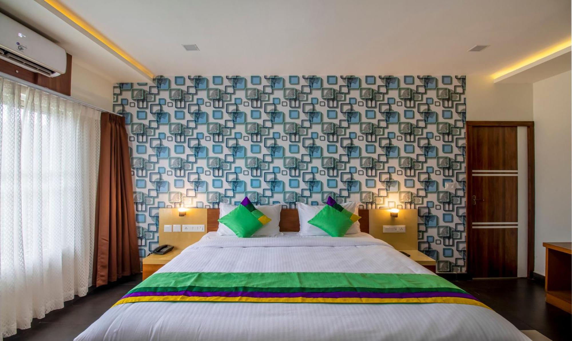 Отель Treebo Trend Chembra Residency Калпетта Экстерьер фото