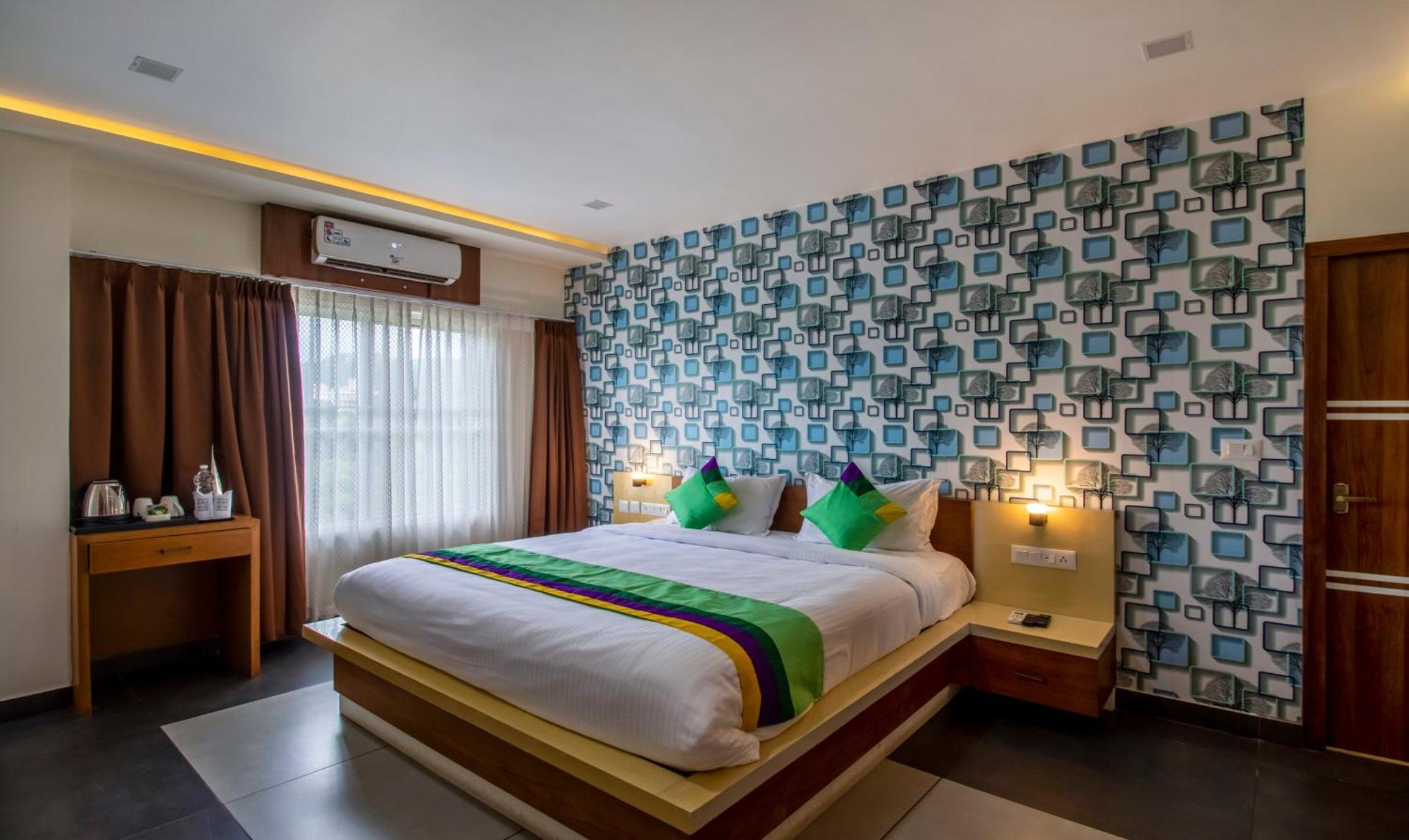 Отель Treebo Trend Chembra Residency Калпетта Экстерьер фото